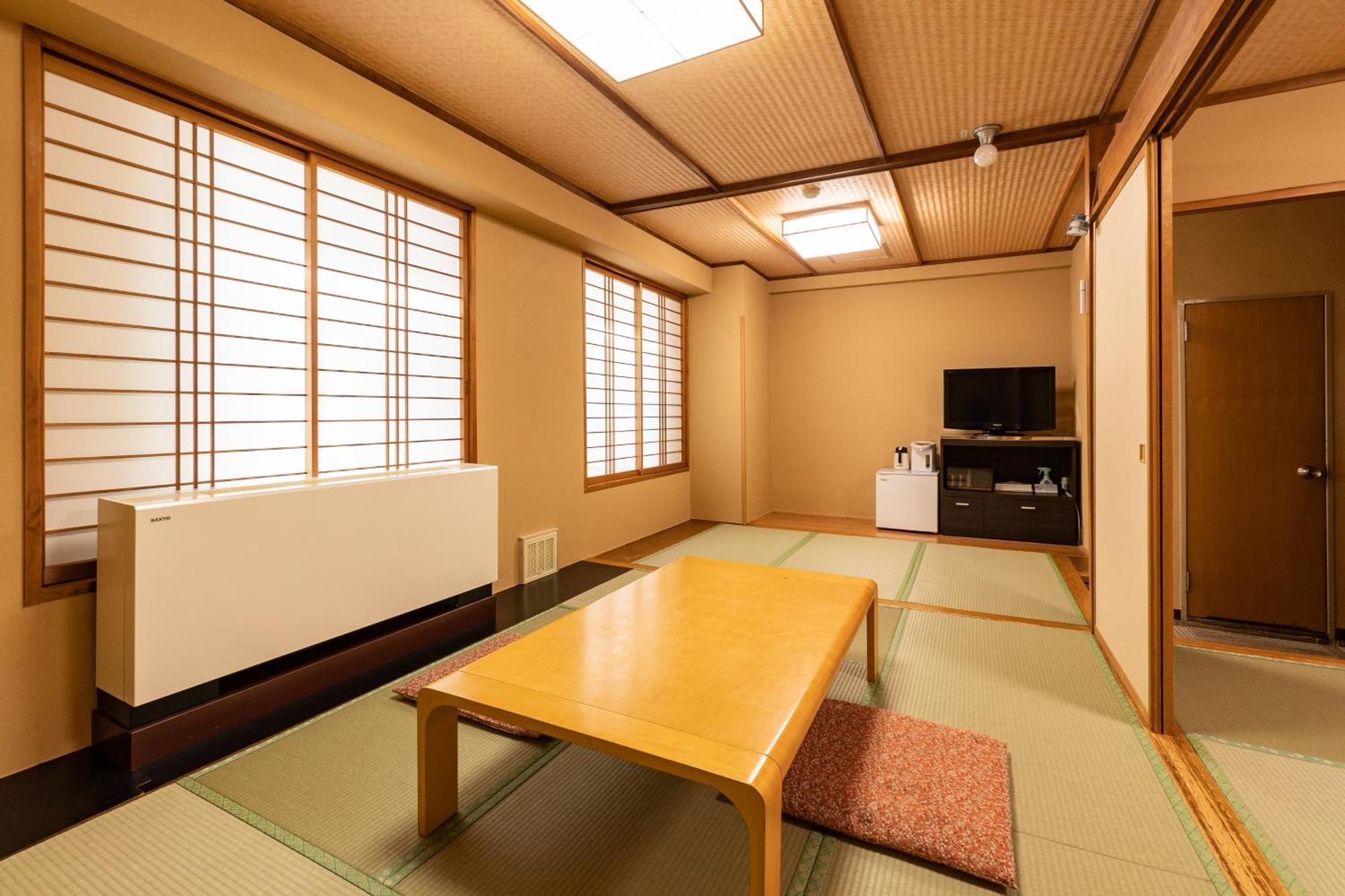 מלון Osaki  Ooedo Onsen Monogatari Kounkaku מראה חיצוני תמונה